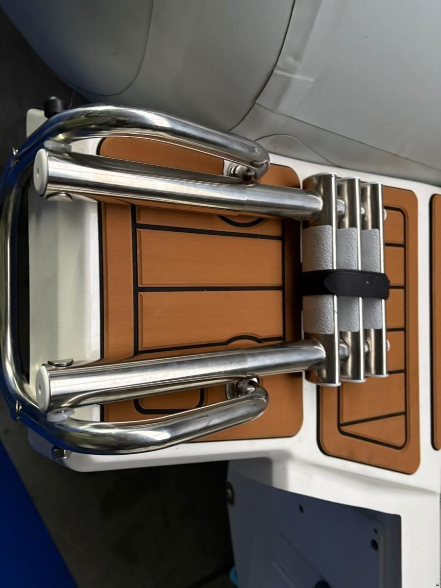Zodiac Medline 5.8 RIB