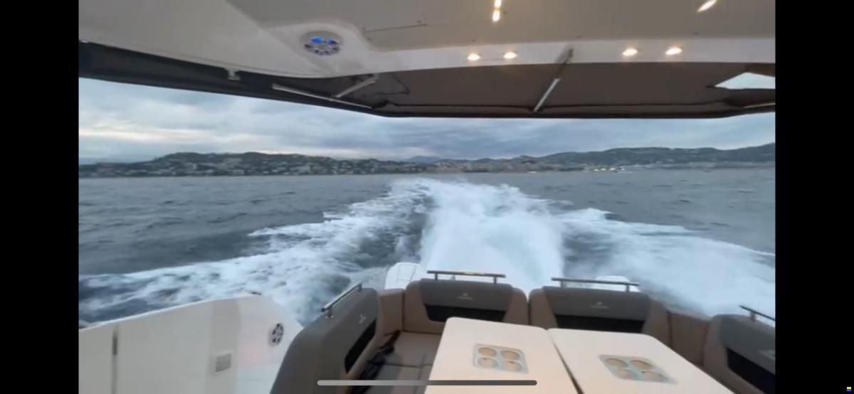 Jeanneau TH38 Twin-Hull