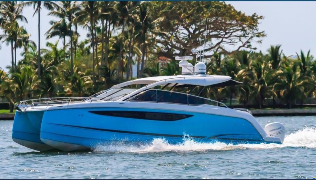 Jeanneau TH38 Twin-Hull