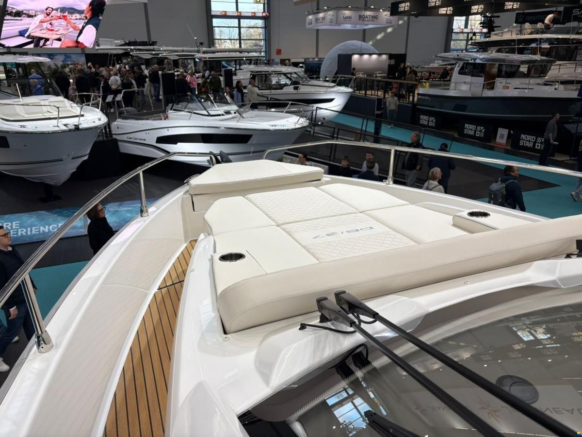 Jeanneau DB-37