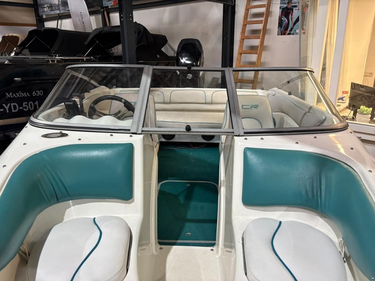 Larson Boats Flyer 166 BR
