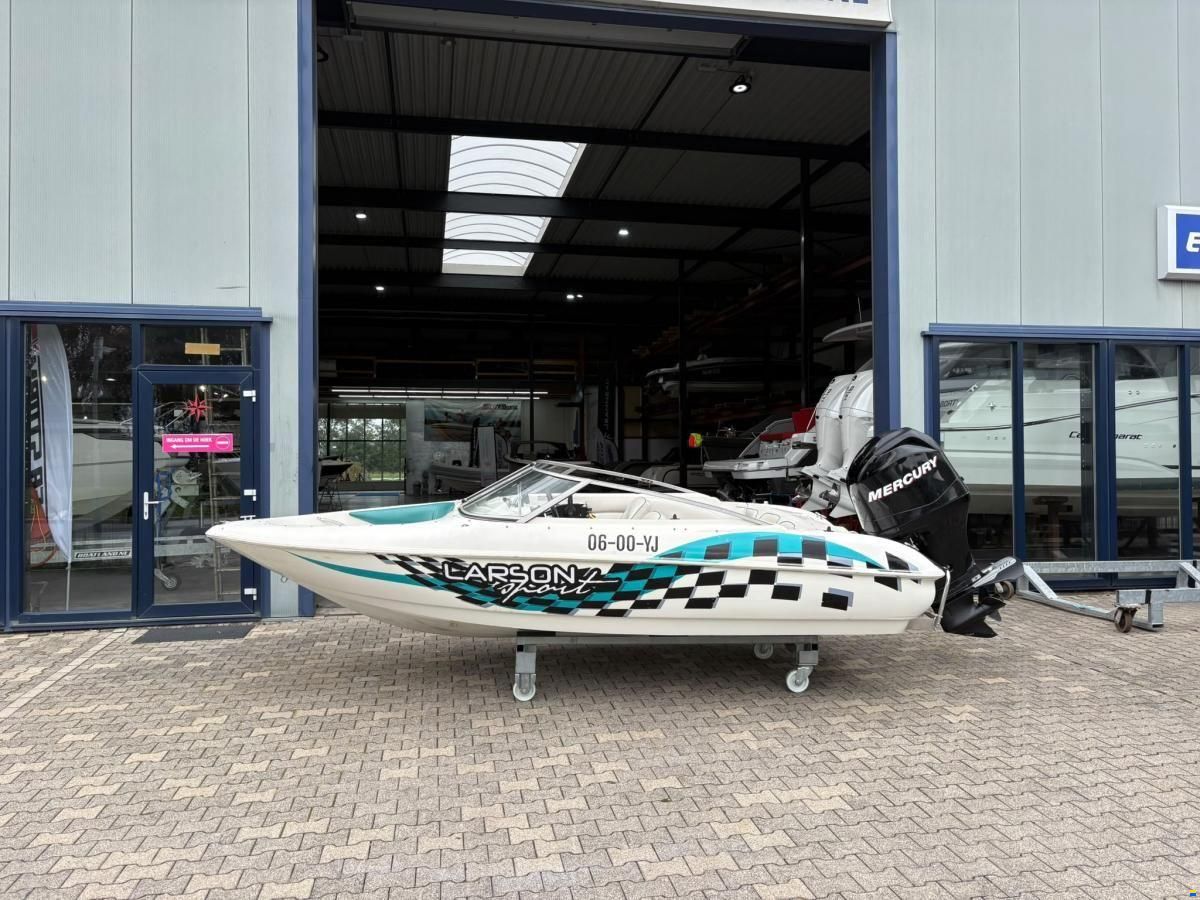 Larson Boats Flyer 166 BR