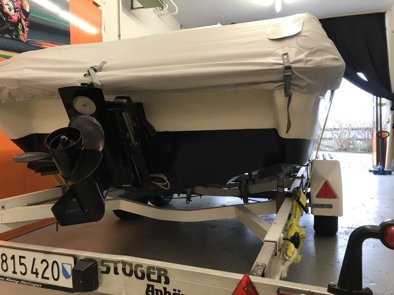 Sea Ray 200SR