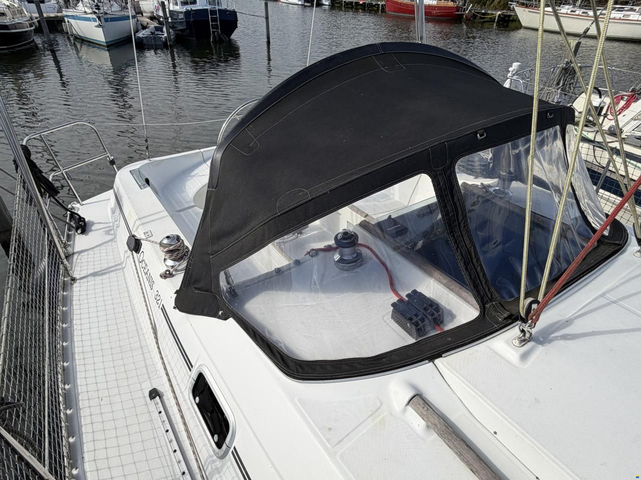 Beneteau Oceanis 321