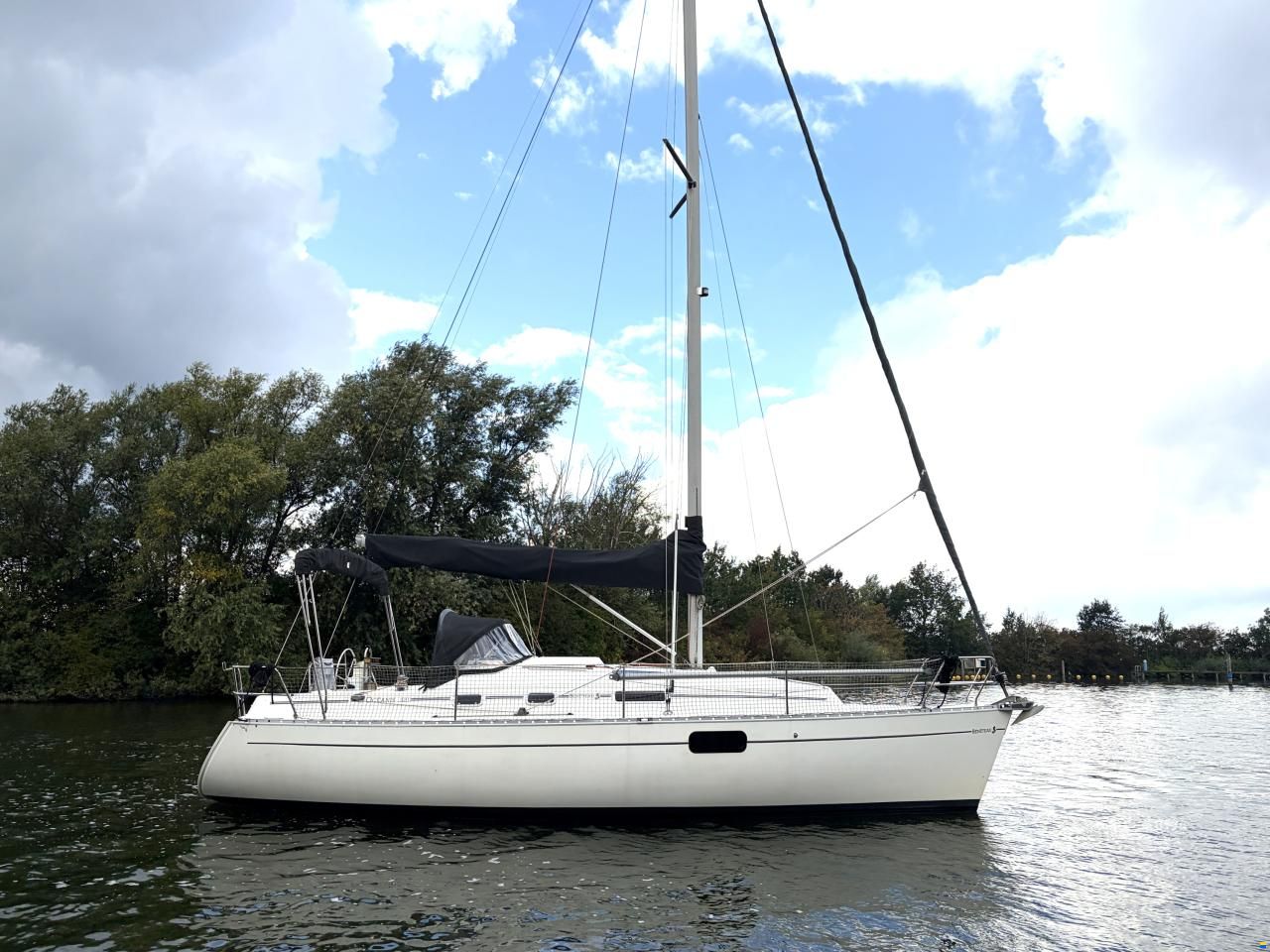 Beneteau Oceanis 321