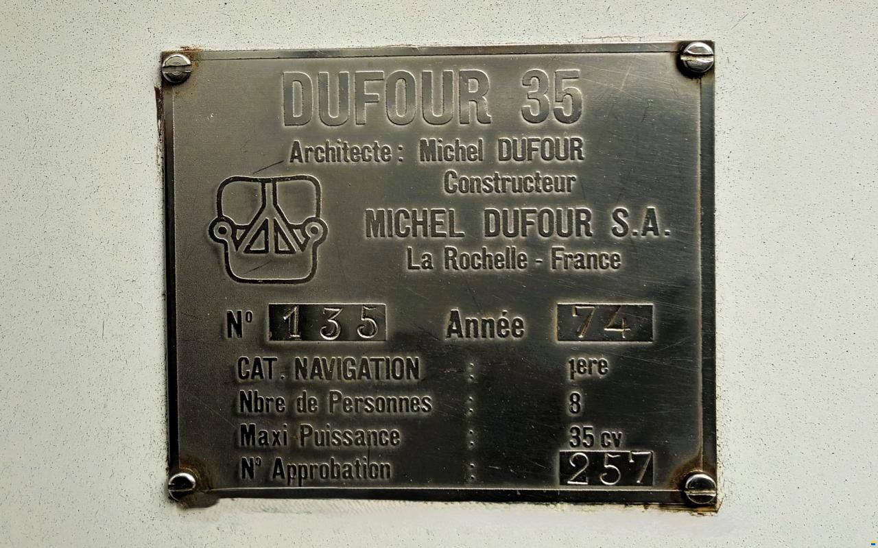 Dufour 35