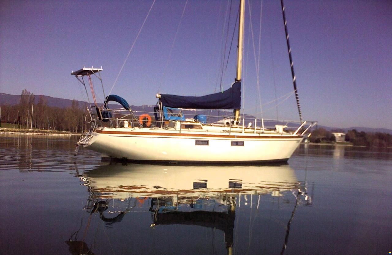 Dufour 35