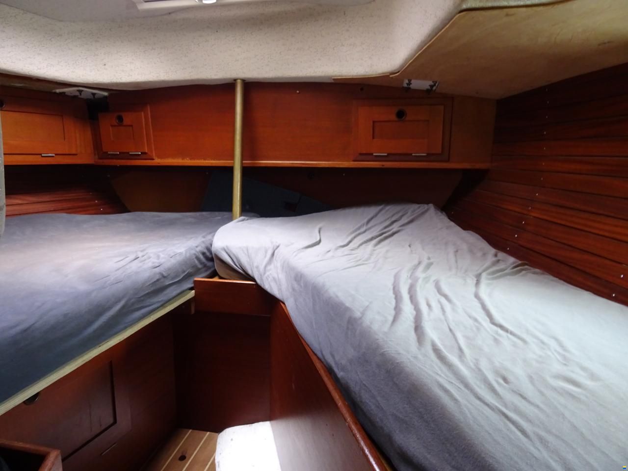 Hallberg-Rassy 352 MKII