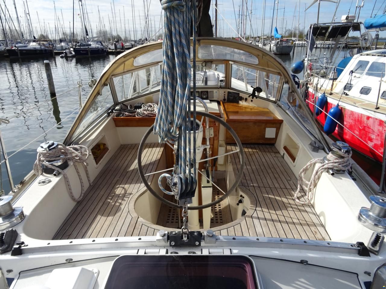 Hallberg-Rassy 352 MKII