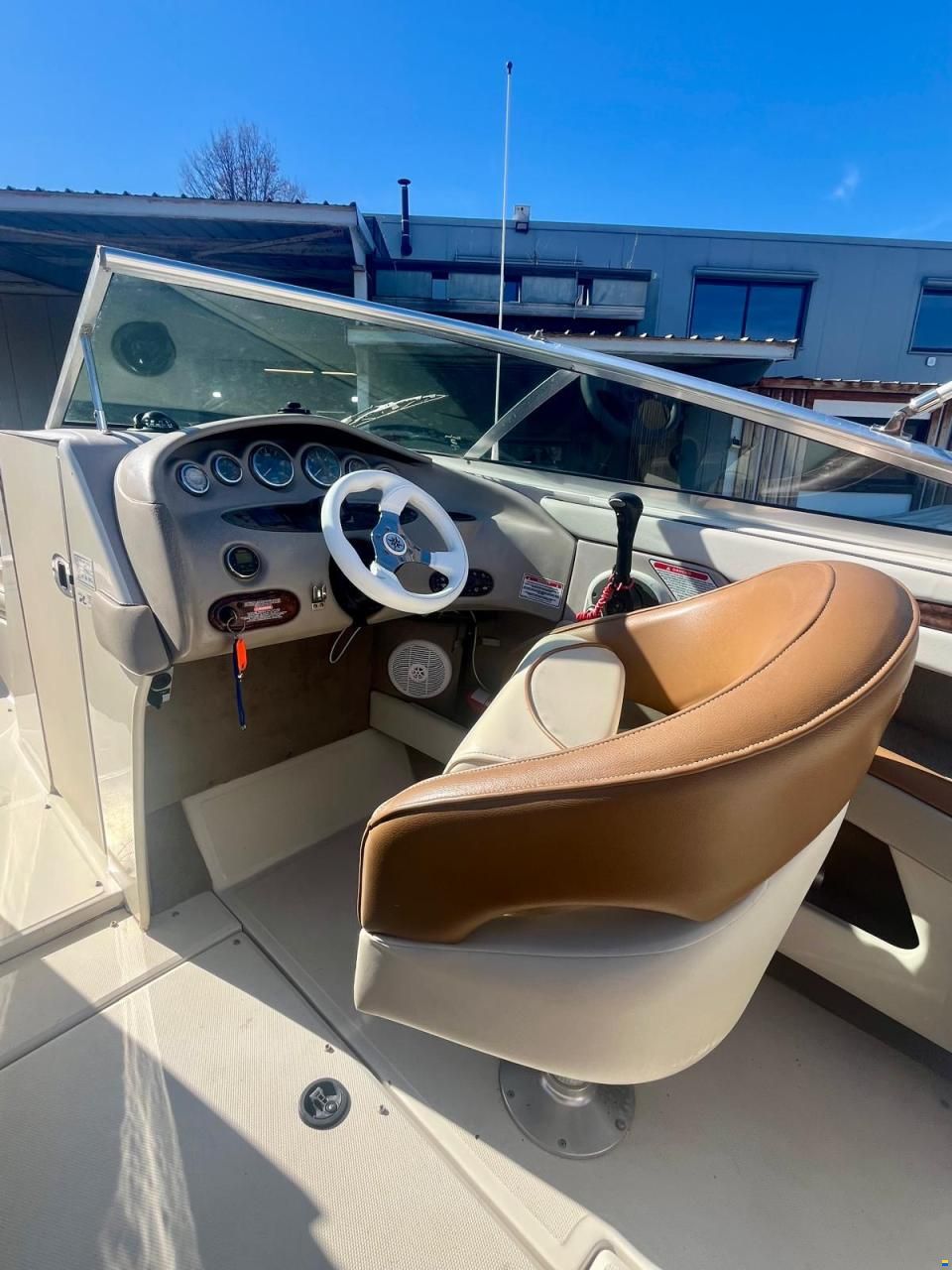 Sea Ray 240 SIGNATURE