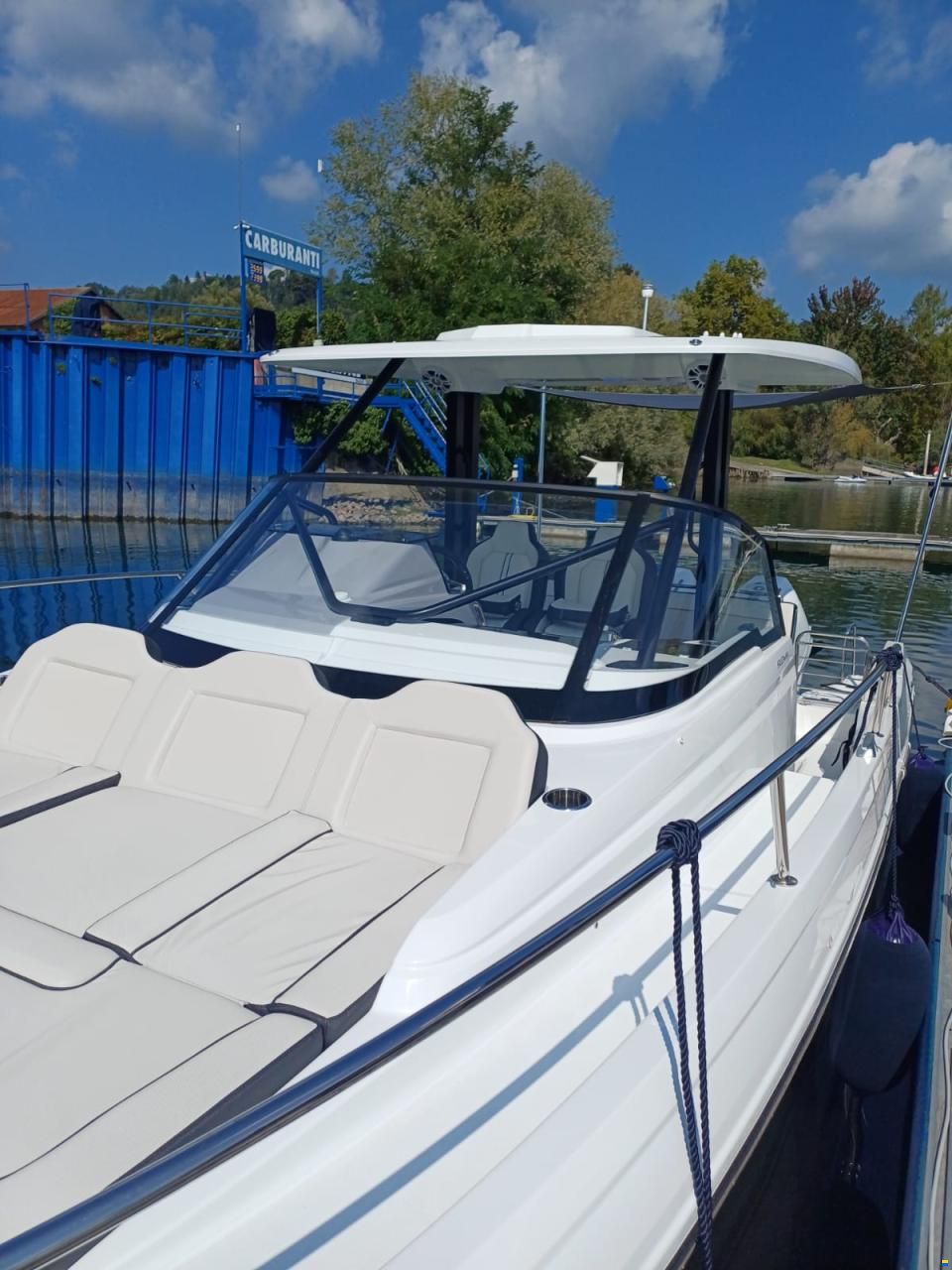 Jeanneau Cap Camarat 9.0WA Serie 2