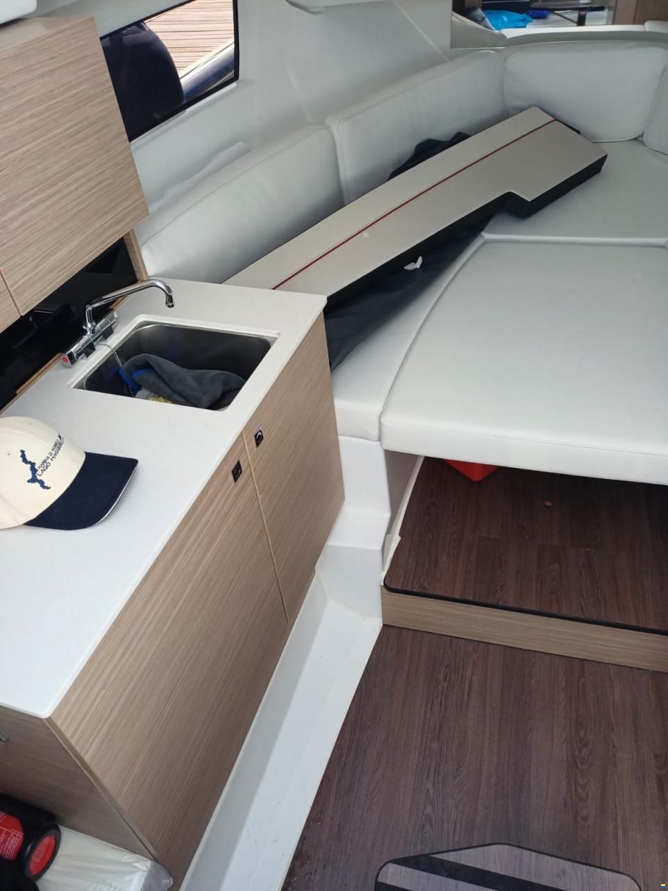 Jeanneau Cap Camarat 9.0WA Serie 2