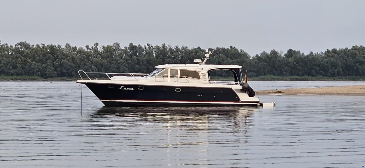 Nimbus NOVA 42 Nimbus