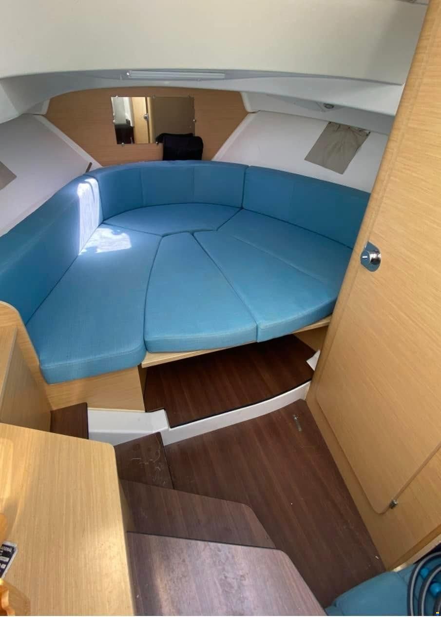 Beneteau B&Eacute;N&Eacute;TEAU FLYER 850 SUN DECK MIAMI