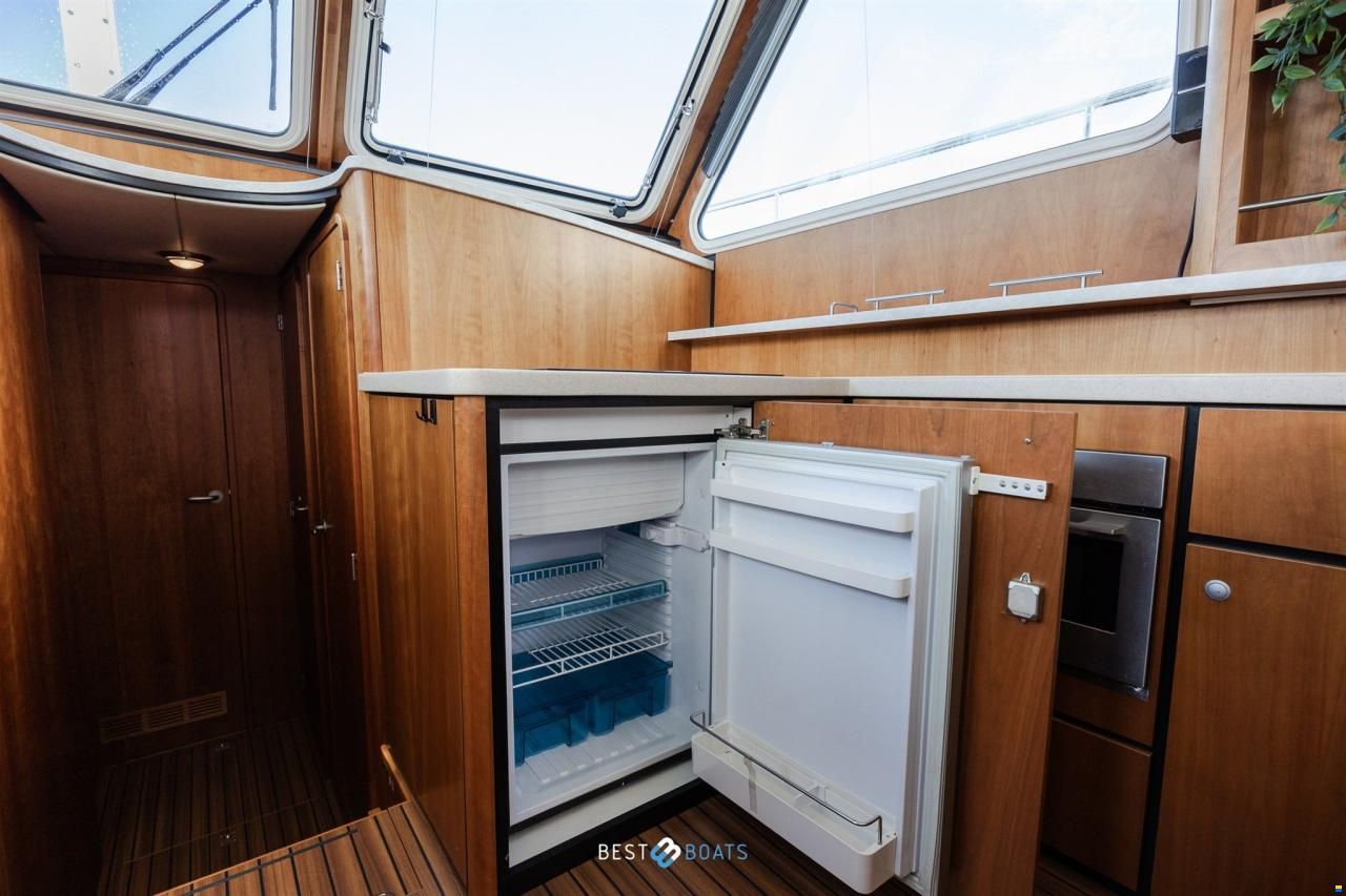 Linssen Grand Sturdy 45.9 AC Twin