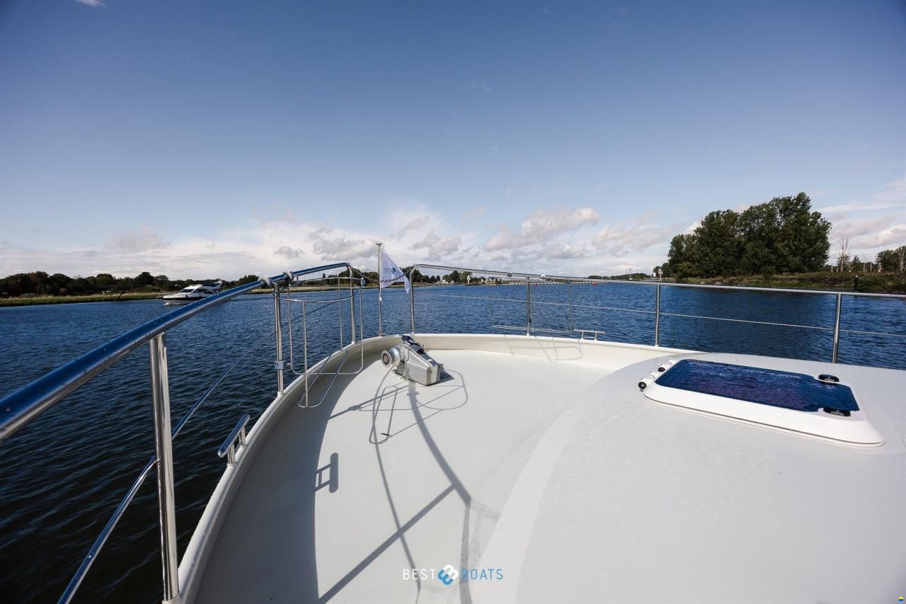 Linssen Grand Sturdy 45.9 AC Twin