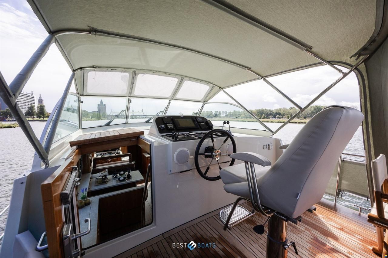 Linssen Grand Sturdy 45.9 AC Twin