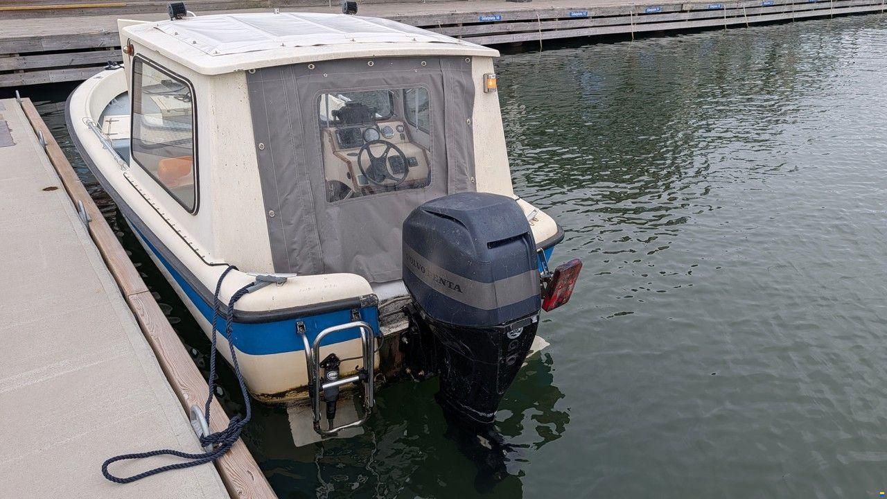 VÄDDÖ 560 AKTERHYTT