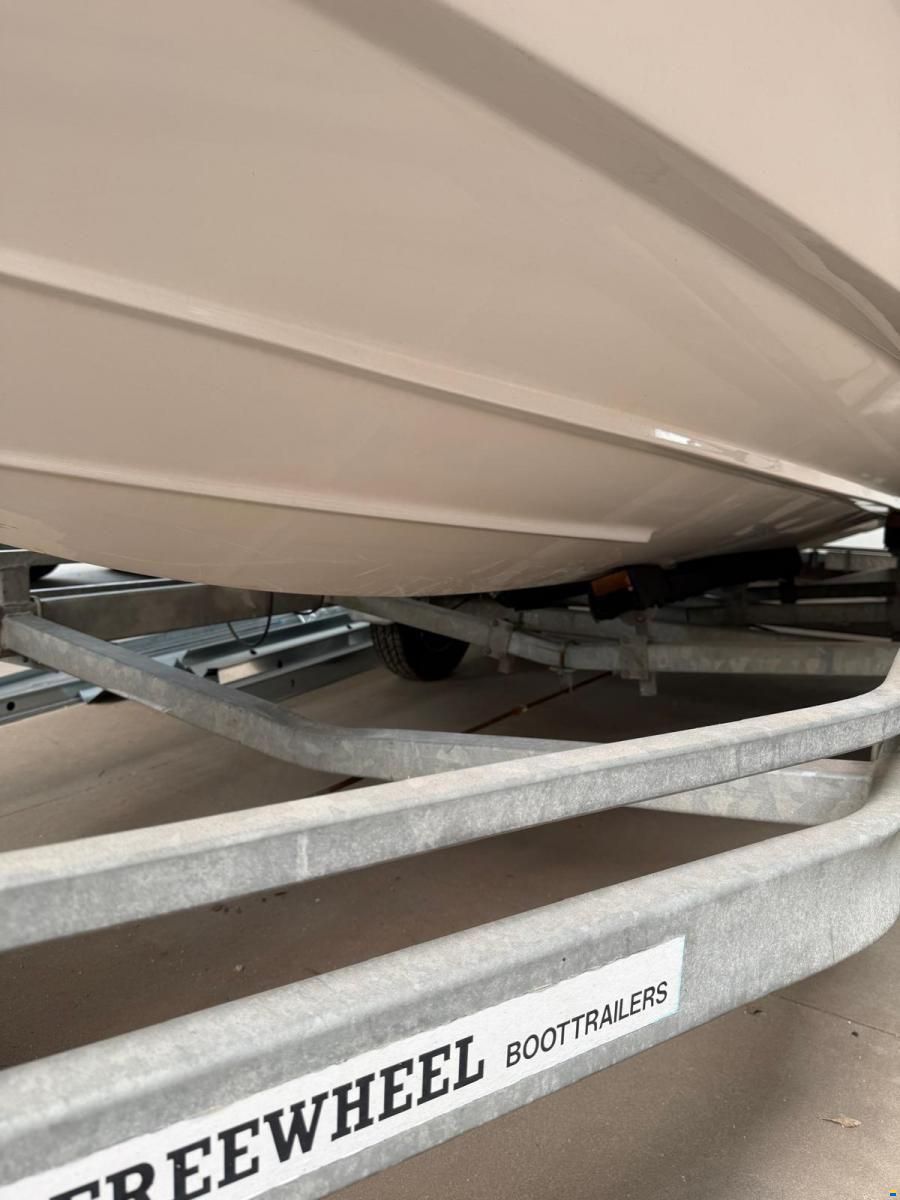 Fourwinns H200