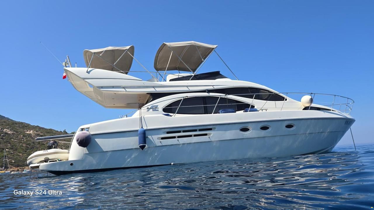 Azimut 46 Fly