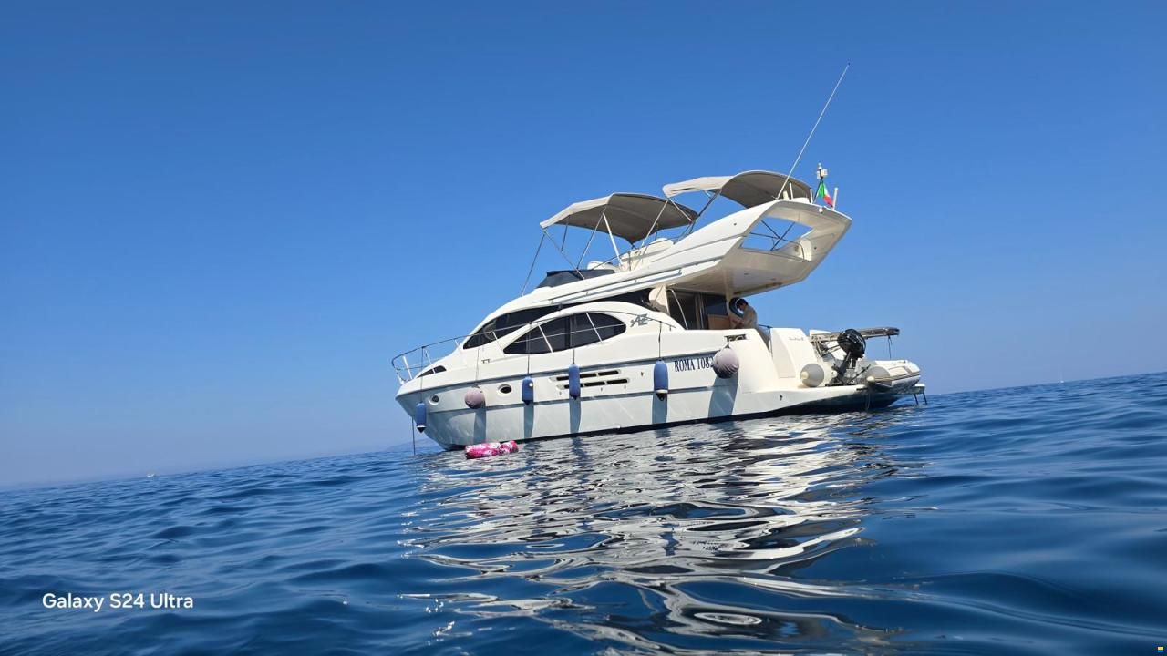 Azimut 46 Fly