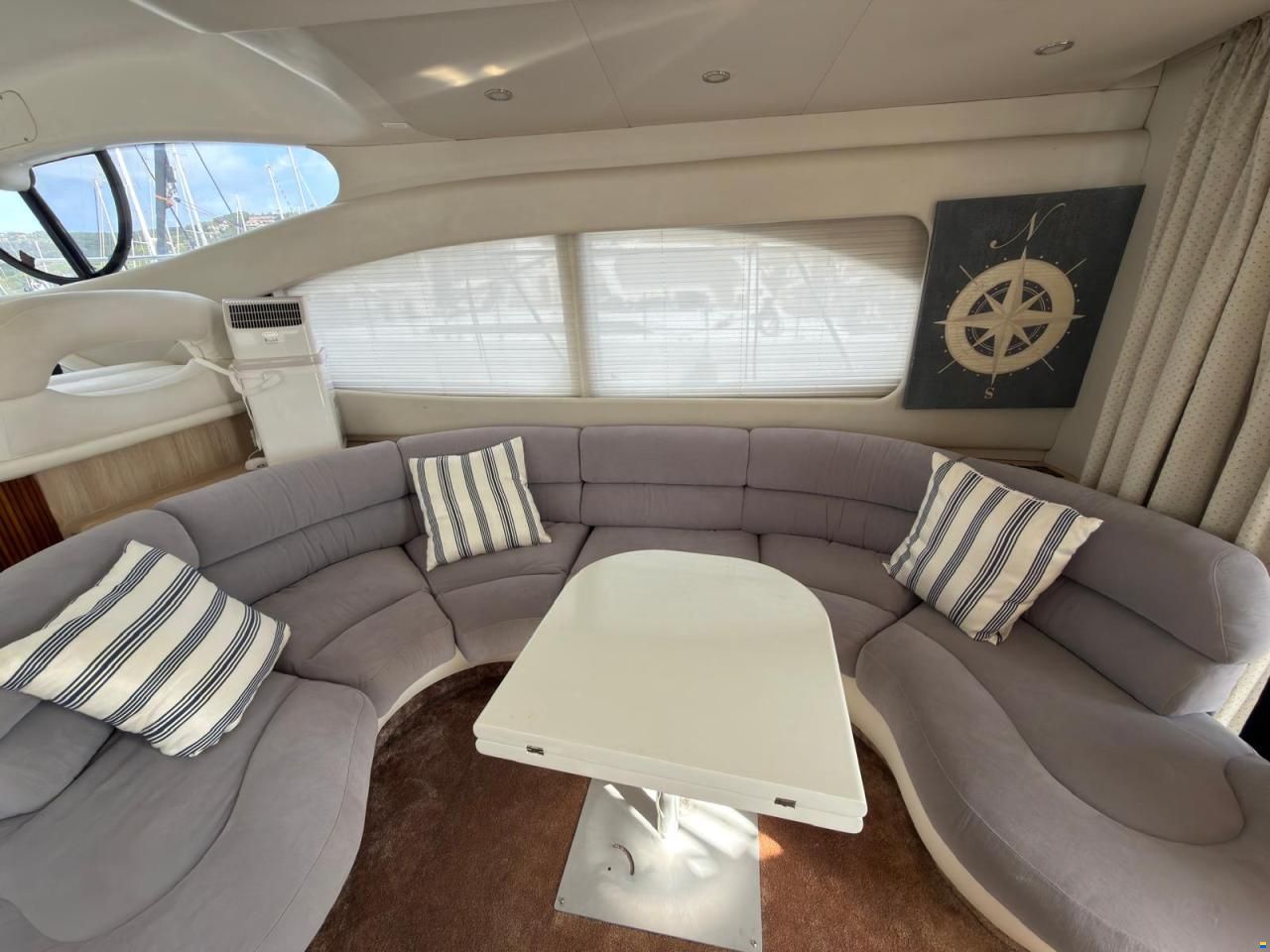 Azimut 46 Fly