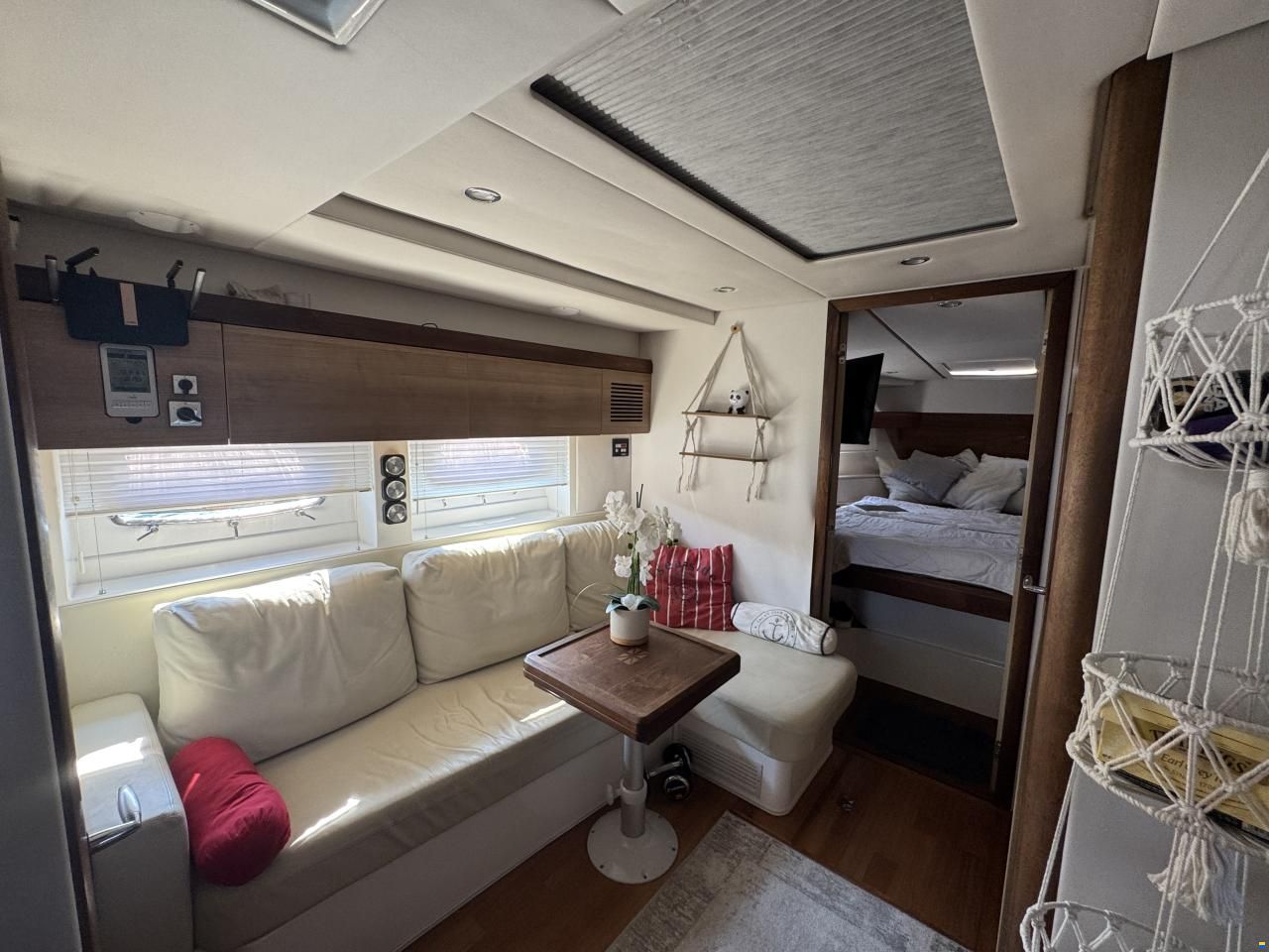 Sealine SC 35