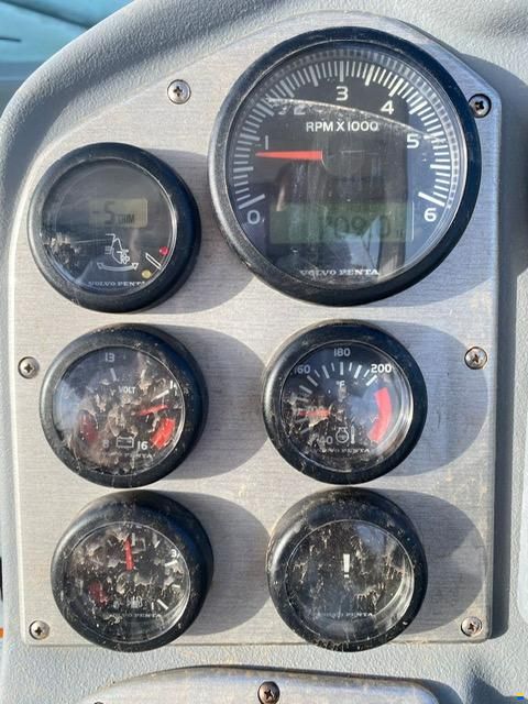 Cruisers 300 Express