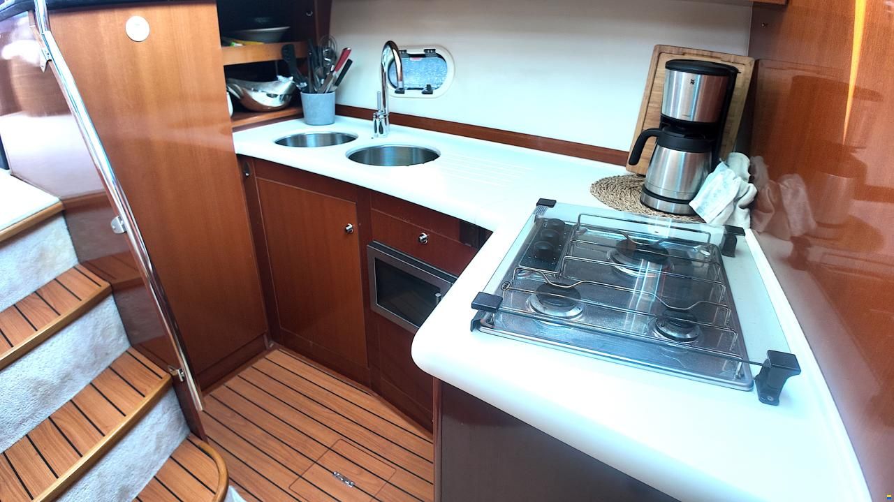 Jeanneau Prestige 42 Fly