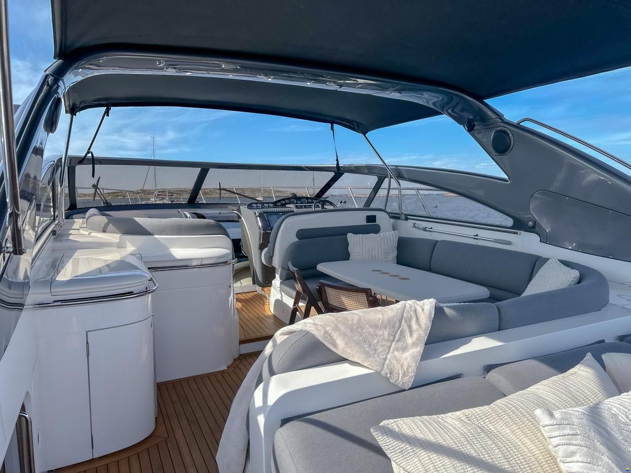 Princess V50 Open