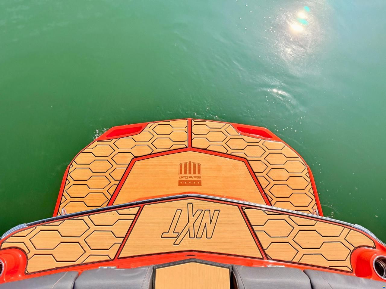 MasterCraft NXT20 Wakeboard & Wakesurf