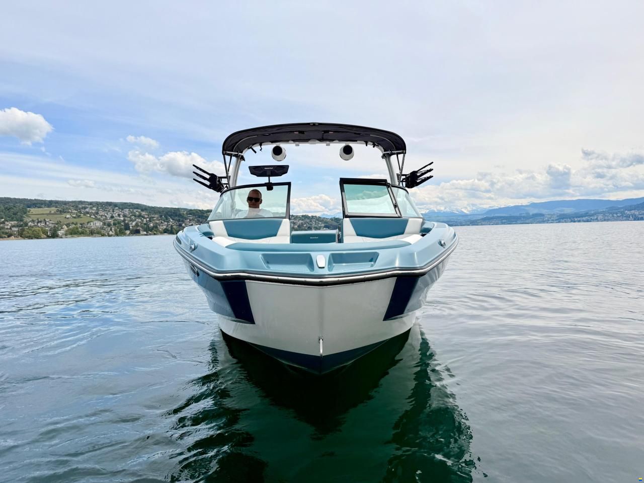 MasterCraft NXT23 Wakeboard & Wakesurf