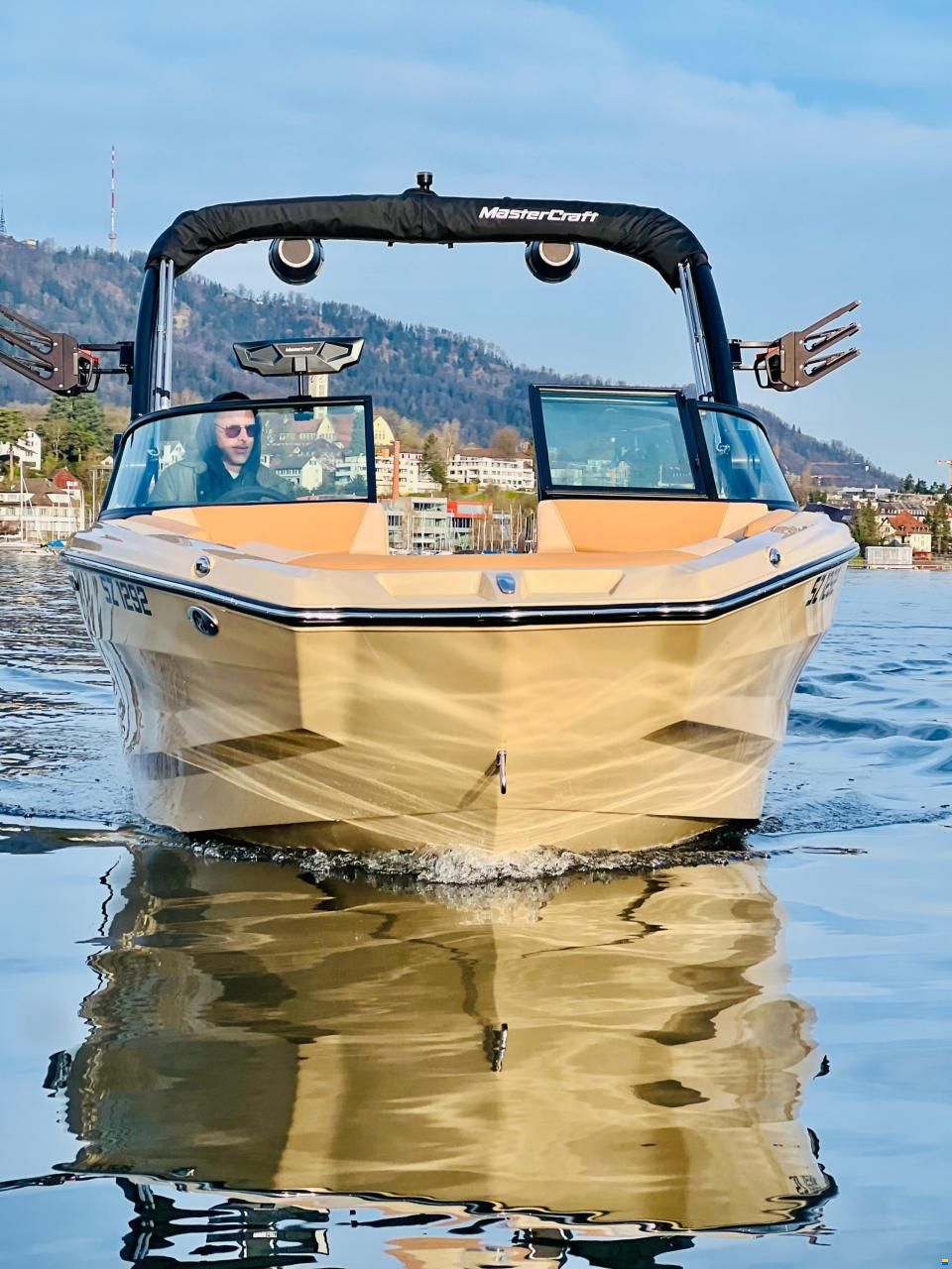 MasterCraft NXT23 Wakeboard & Wakesurf