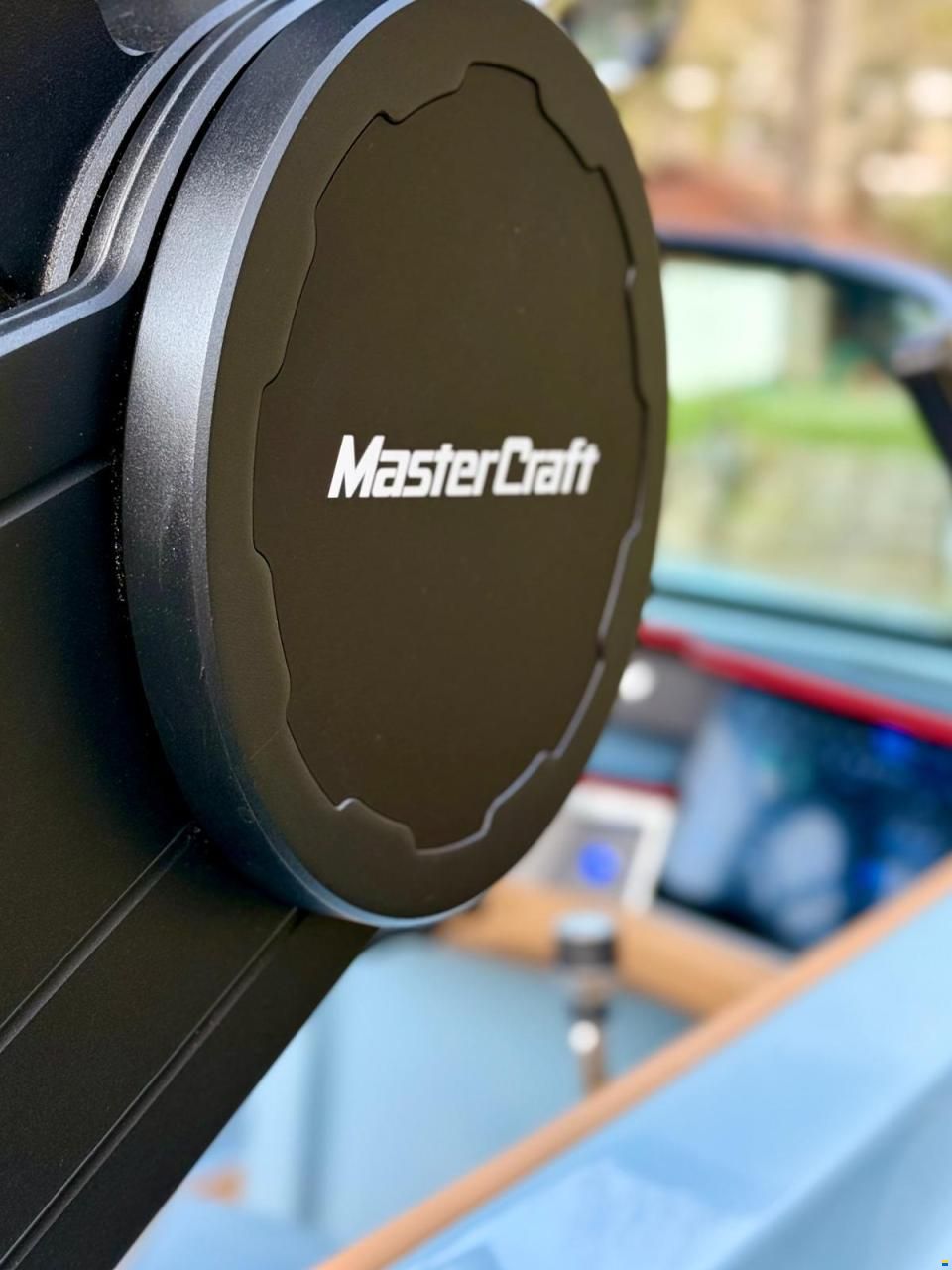 MasterCraft XT22 Wakeboard & Wakesurf