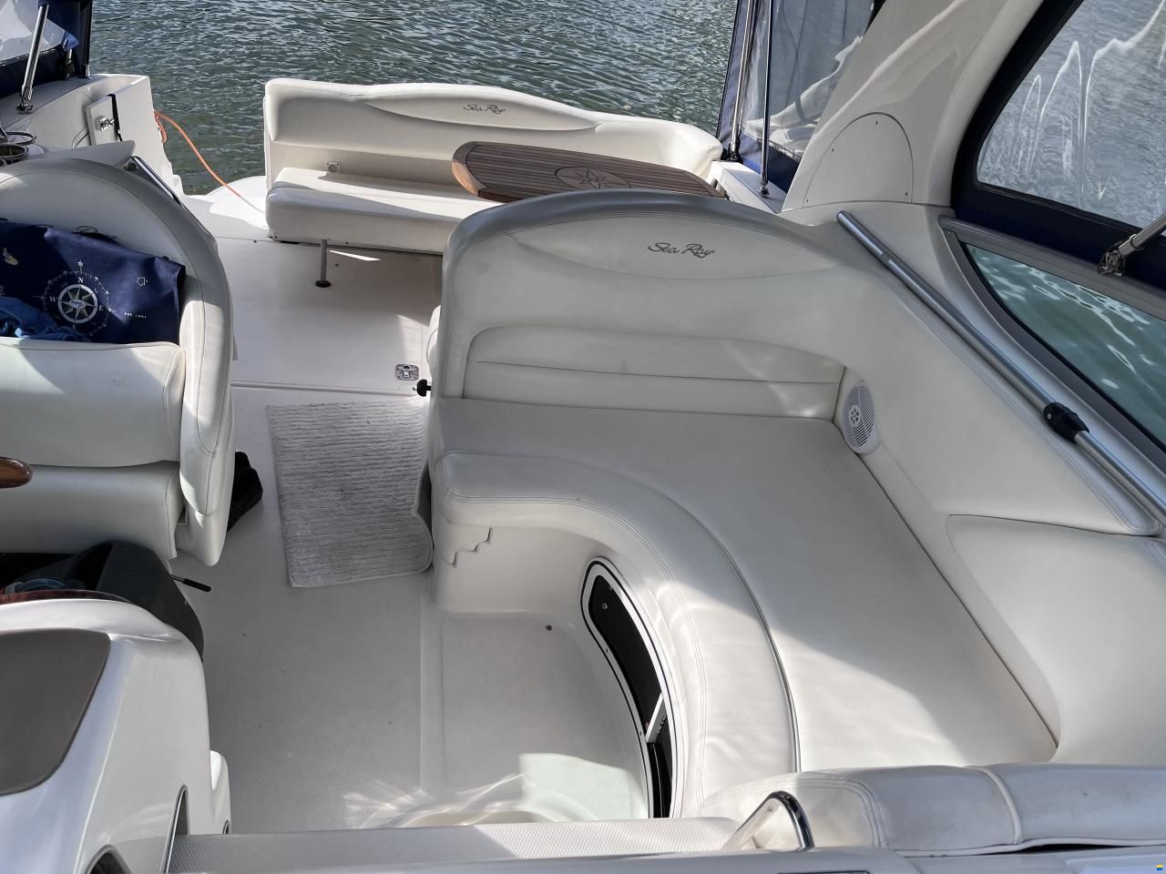 Sea Ray 315 Sundancer