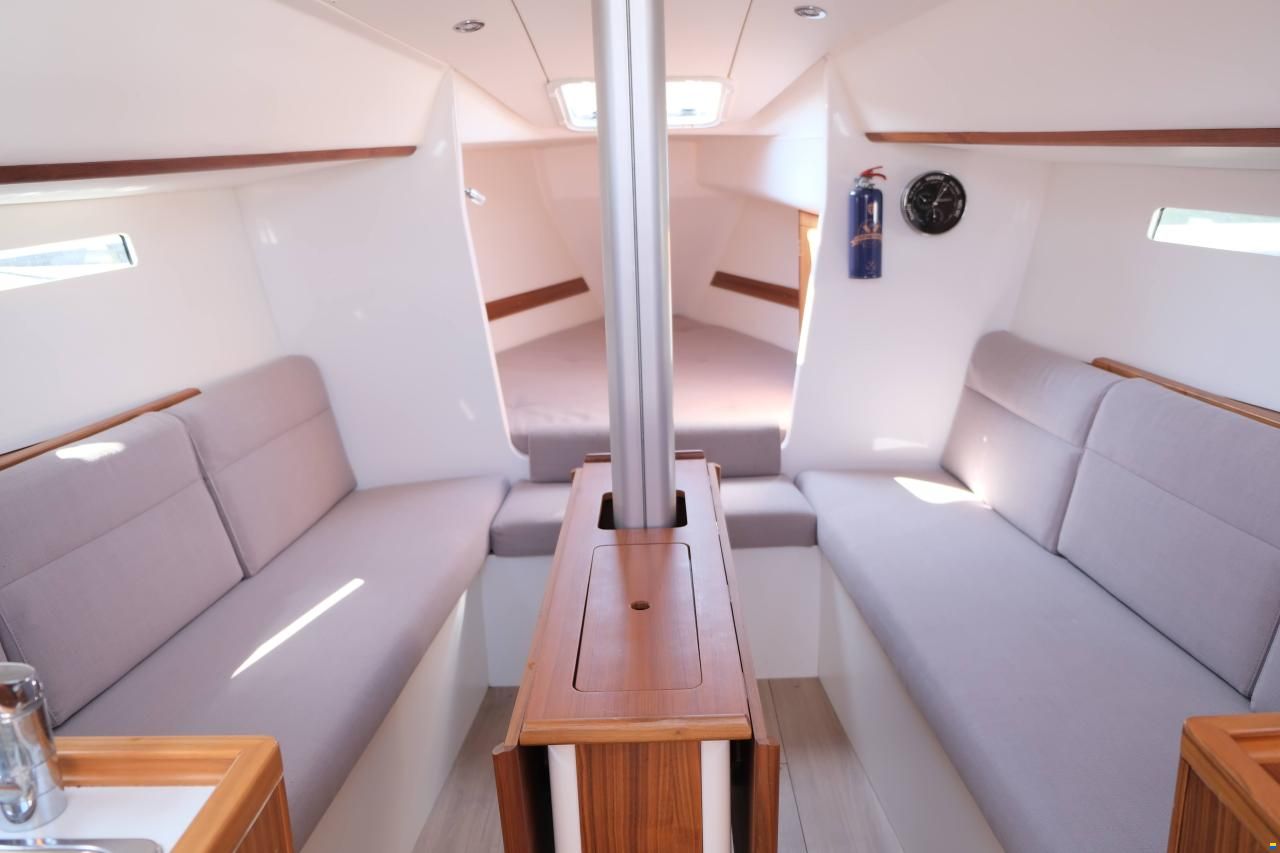 J Boats J/97E