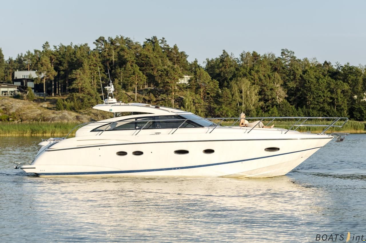 Princess V42