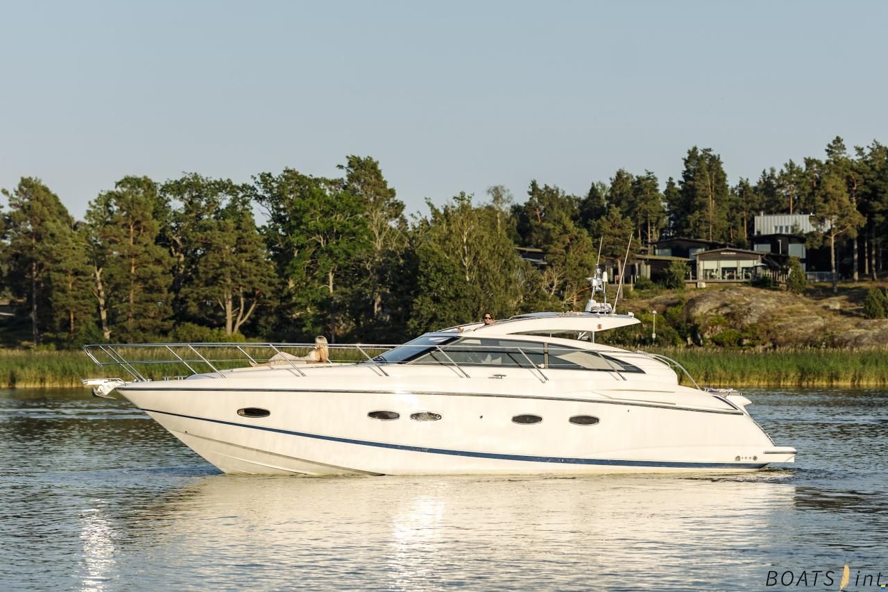 Princess V42
