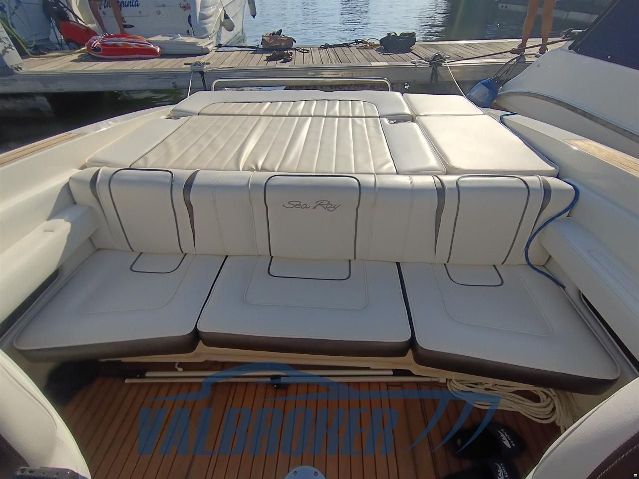 Sea Ray 240 SUN SPORT