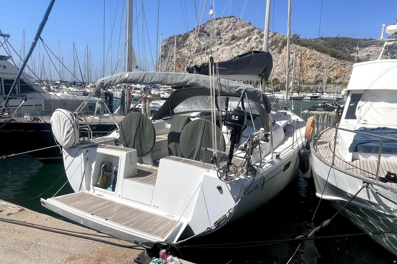 Hanse 415
