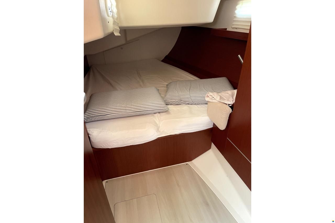 Hanse 415
