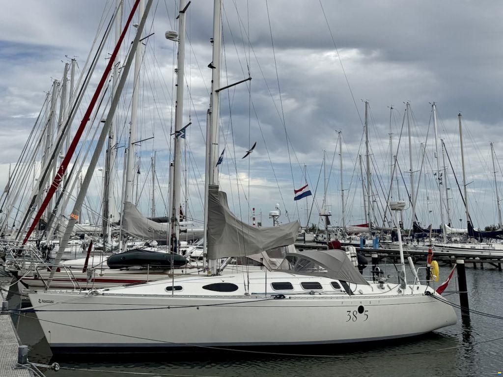 Beneteau First 38s5