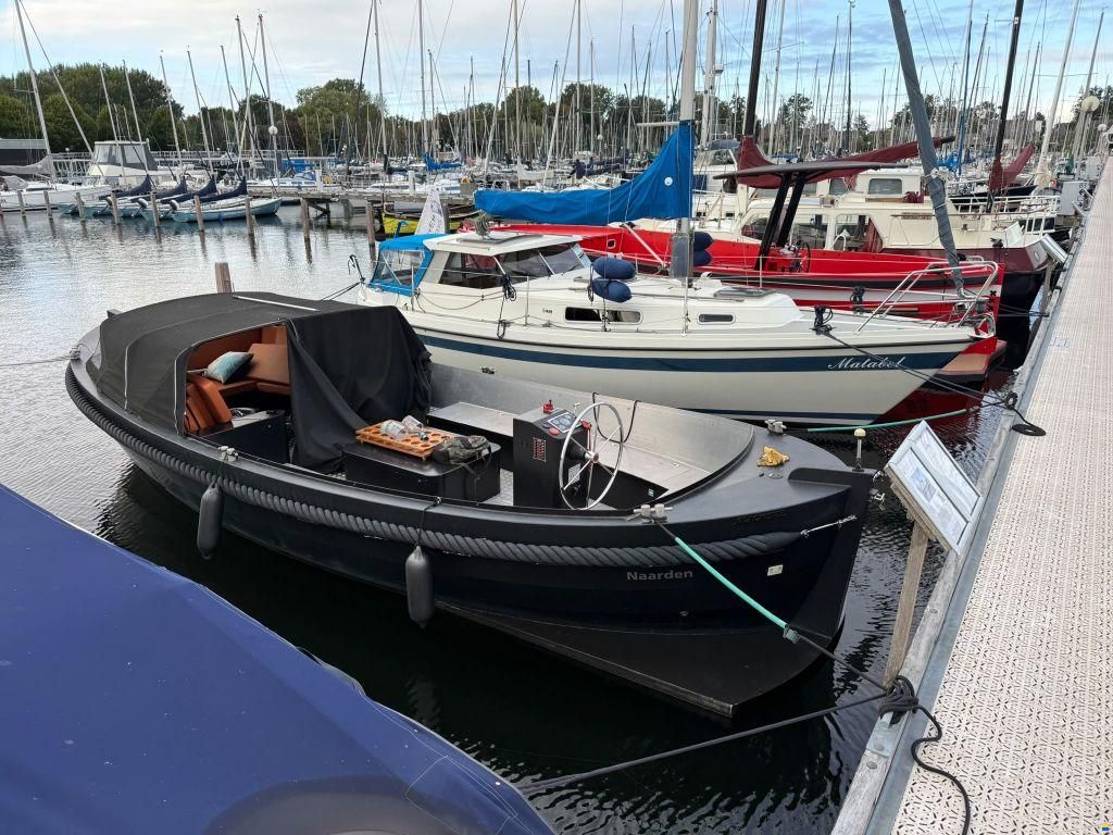 Blackfish 850