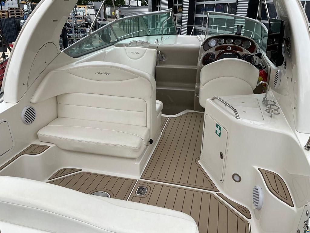 Sea Ray 315 Sundancer