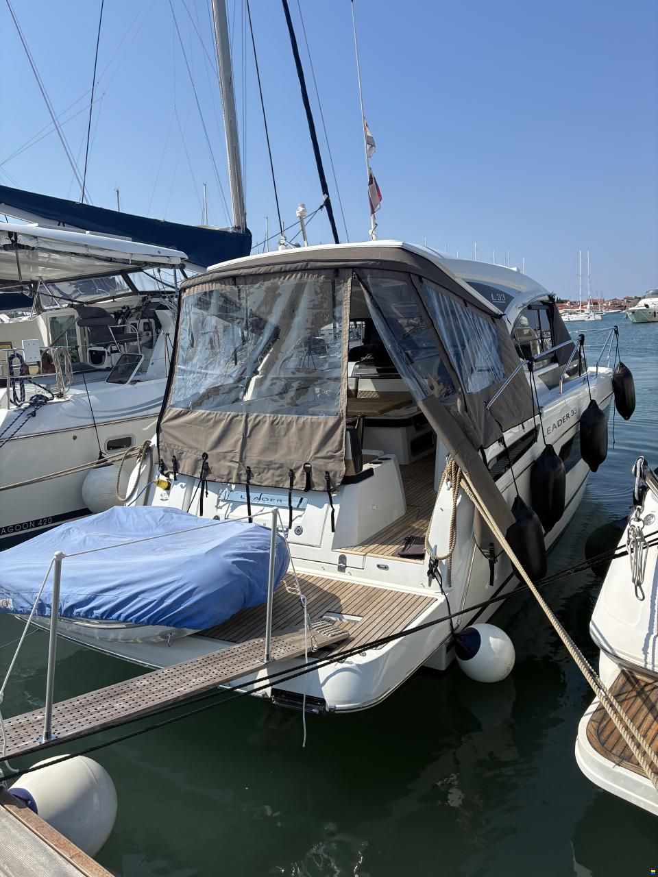 Jeanneau Leader 33
