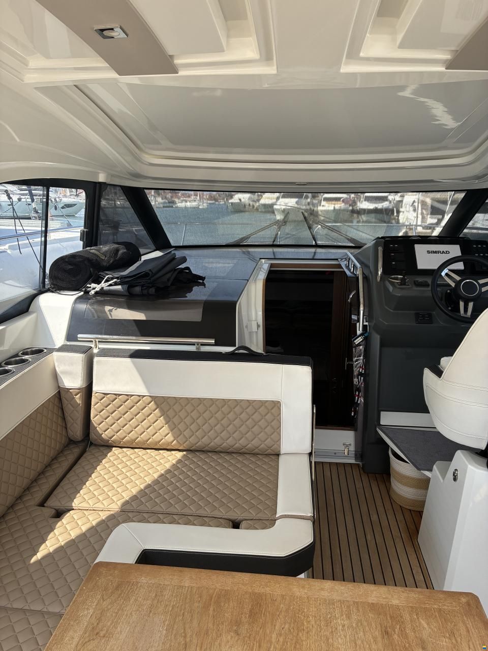 Jeanneau Leader 33