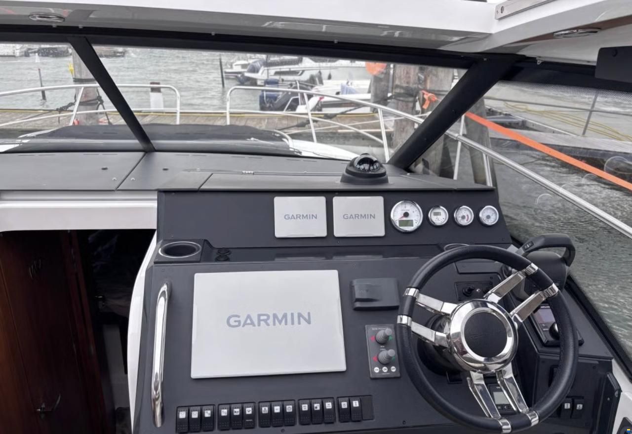 Grandezza 34 OC