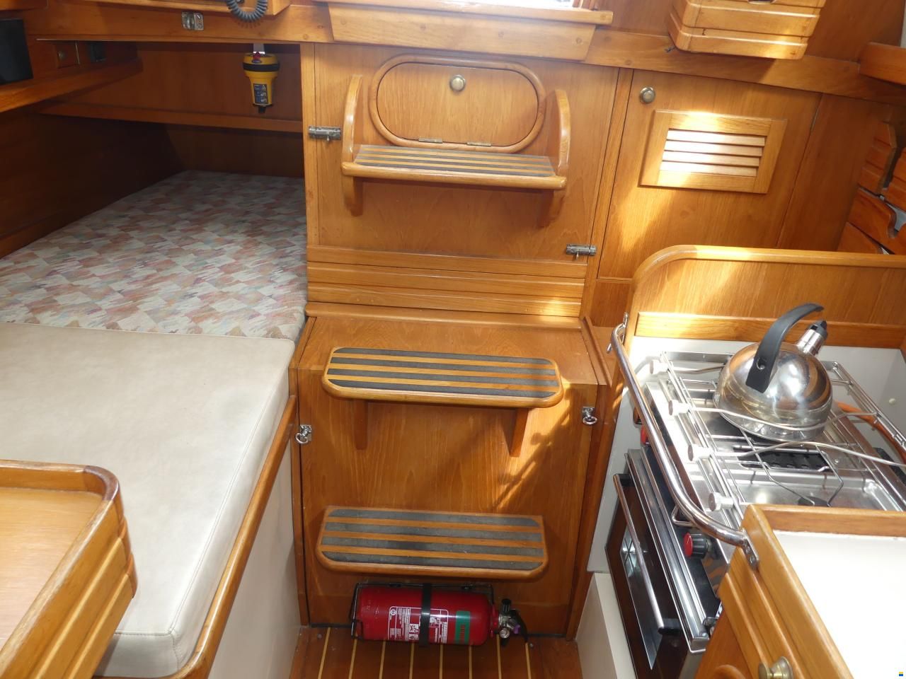 Northshore Yachts Vancouver 28