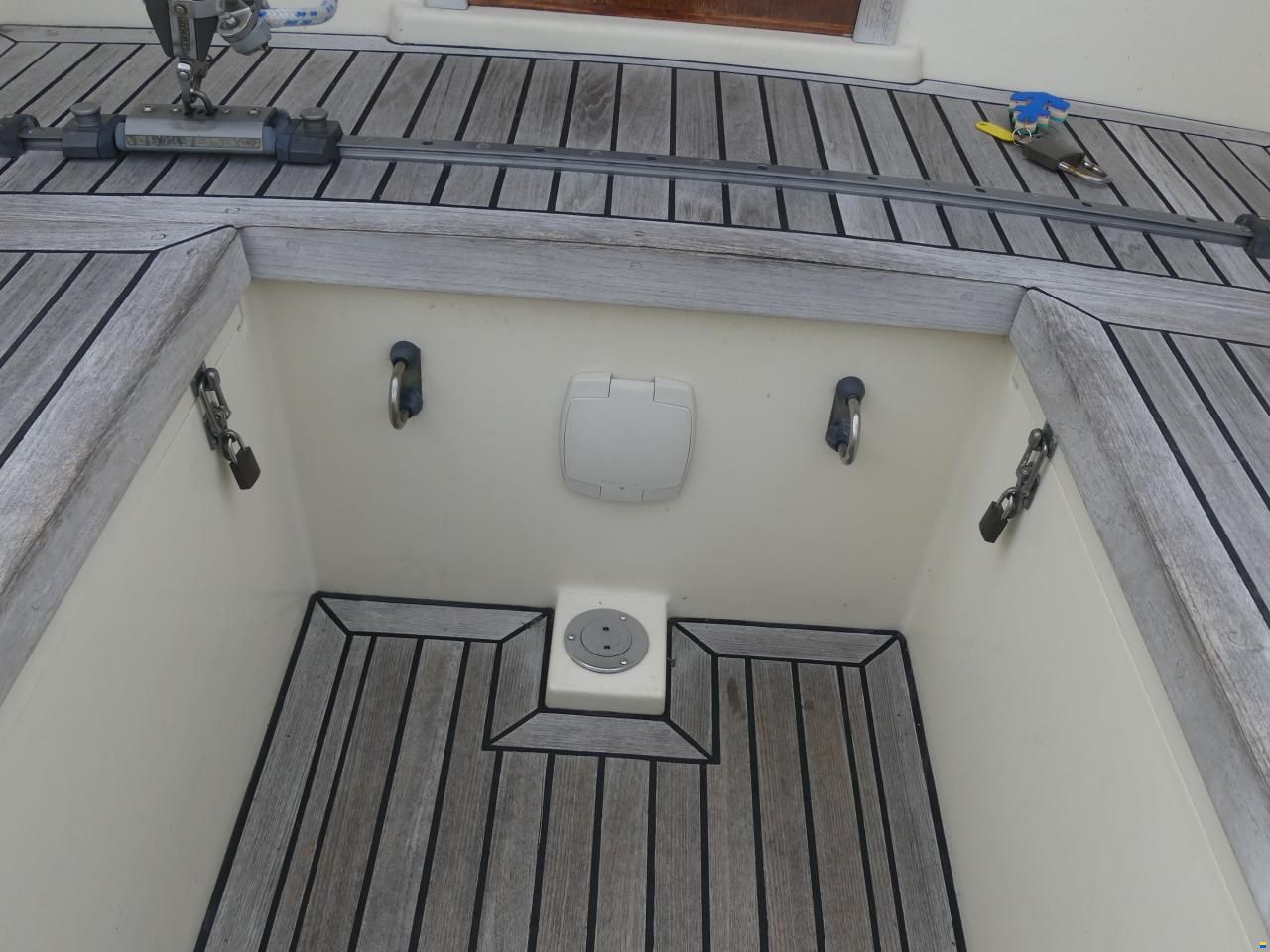 Northshore Yachts Vancouver 28