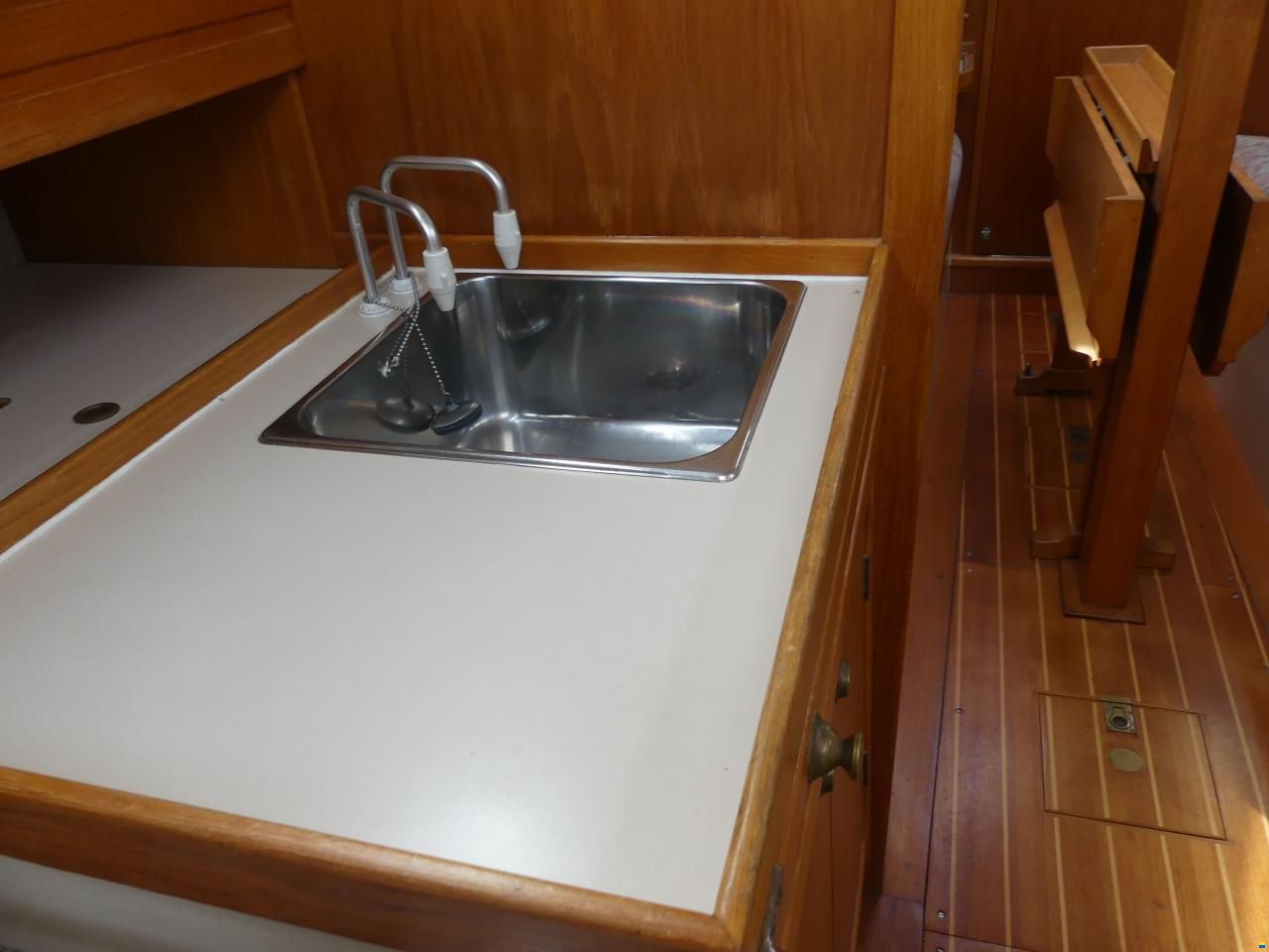 Northshore Yachts Vancouver 28